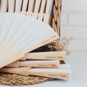 Abanico de Madera Personalizado para Boda - Imagen 3