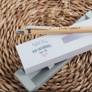 Bolígrafo de Bambú Personalizado para Profesores - Imagen 4