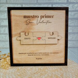 Cuadro Puzzle «Nuestro Primer San Valentín» Personalizado con Nombres