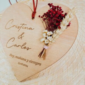 Placa Corazón Personalizada con Flores Preservadas - Imagen 3