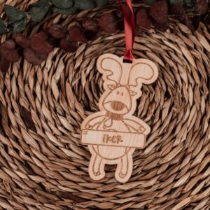 Bola de Navidad Personalizada con Nombre – Diseño Navideño Grabado en Madera - Imagen 8