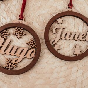 Bola de Navidad Personalizada con Nombre - Figuras de Madera - Imagen 14
