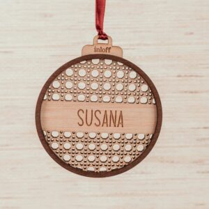 Bola de Navidad Personalizada Ratán con Nombre - Imagen 14
