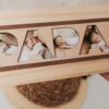 Marco de fotos personalizado Día del Padre en madera de pino con palabra PAPÁ formada por 4 fotografías familiares