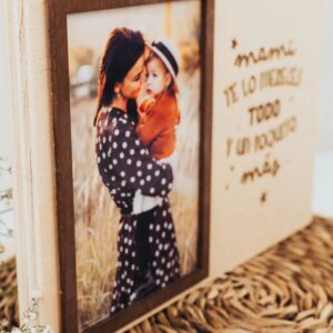 Marco Fotos Madera Personalizado - Mami te lo mereces todo - Imagen 3
