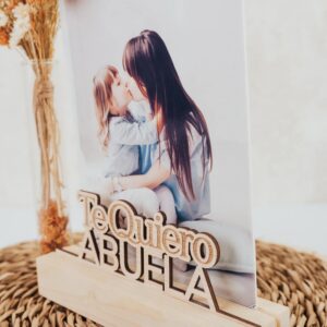 Portafotos "Te Quiero Mamá" con Flores Preservadas - Imagen 12