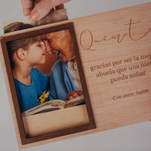 Marco de Madera Personalizado con Foto "Quimeta" - Imagen 6