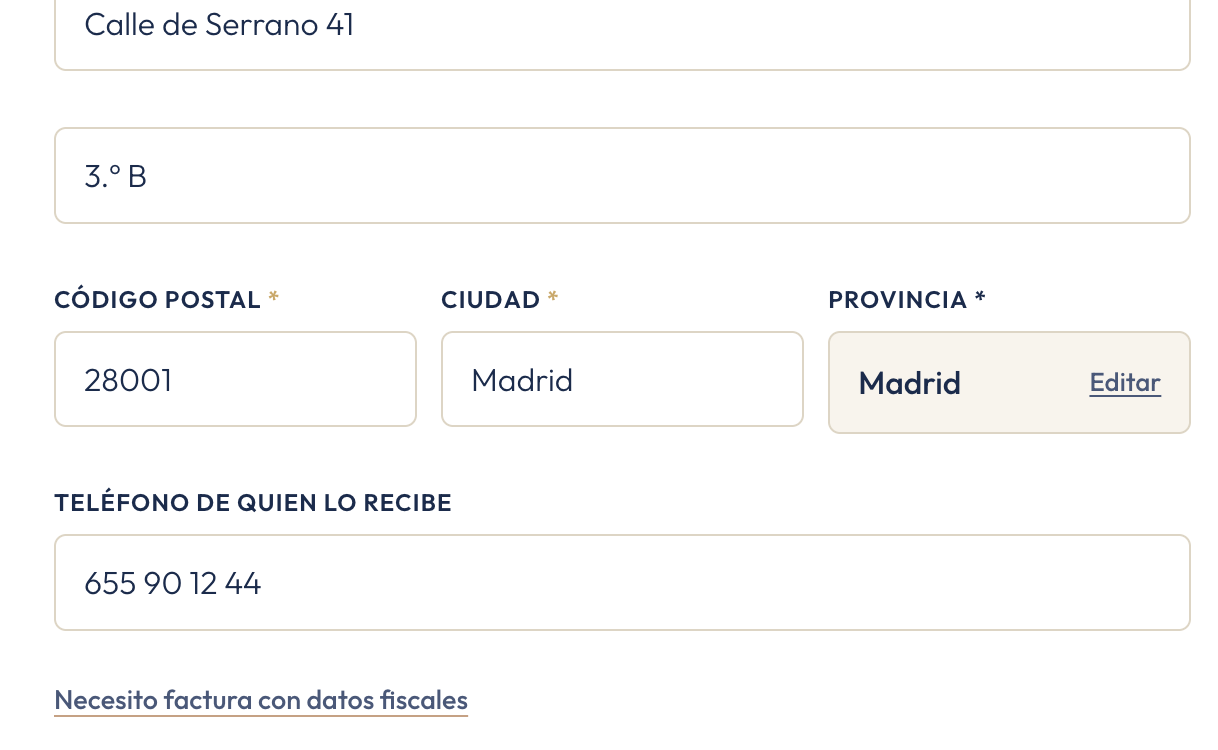 Campos de dirección, código postal, ciudad y provincia en el pago